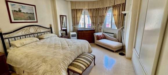 4 bedrooms Villa in Alicante, Spain No. 176452 11