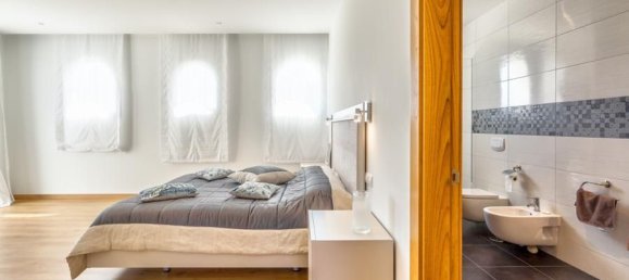 5 bedrooms Villa in L'Albir, Spain No. 11925 17