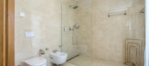 5 bedrooms Villa in L'Albir, Spain No. 11925 26