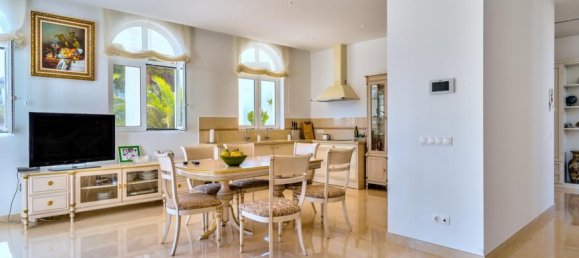 5 bedrooms Villa in L'Albir, Spain No. 11925 6