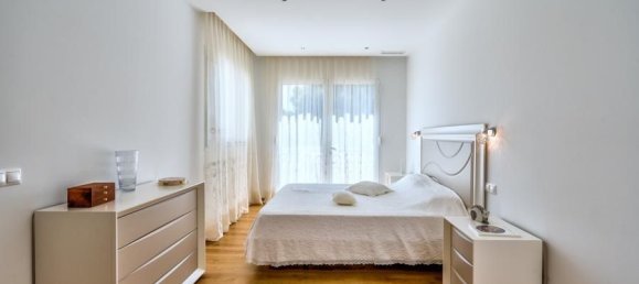 5 bedrooms Villa in L'Albir, Spain No. 11925 14