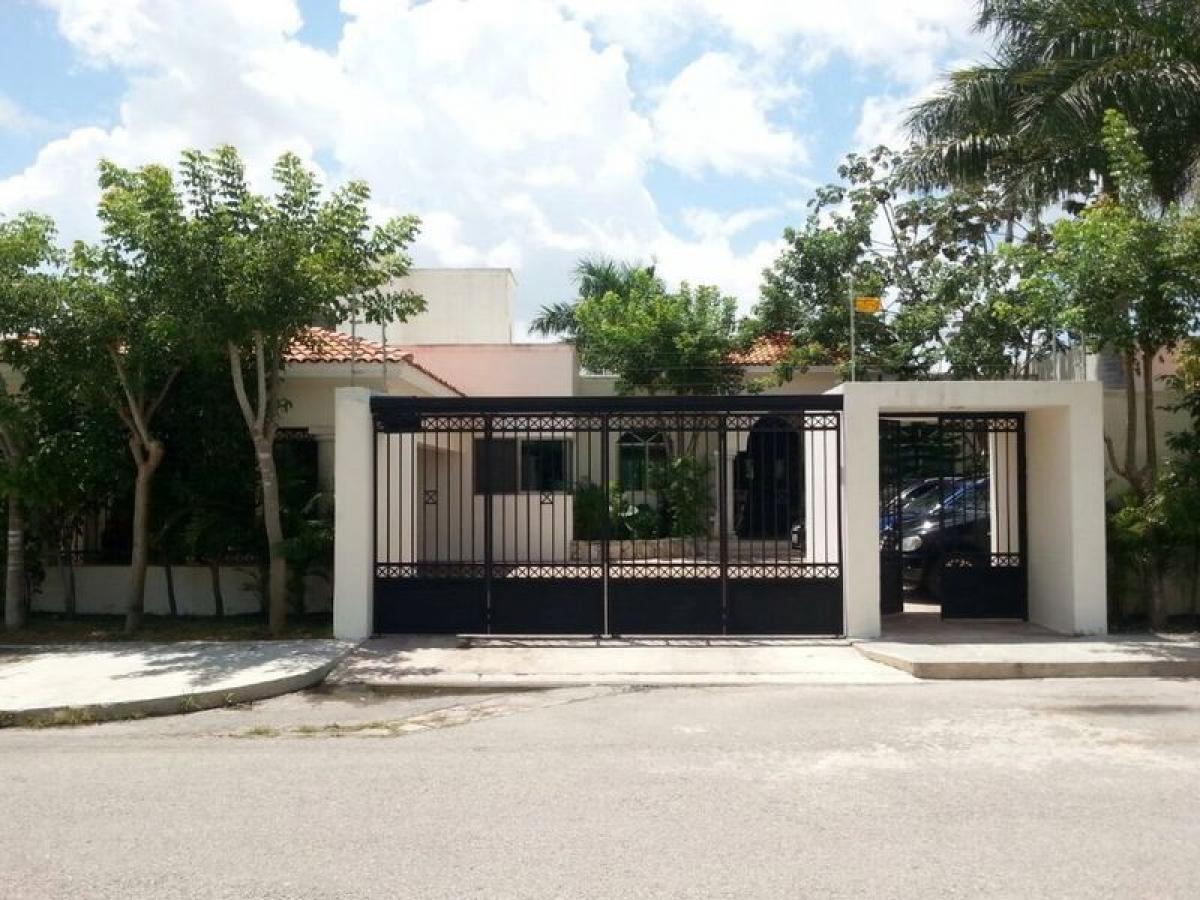 Дом с 3 спальнями в Мерида, Мексика № 178380