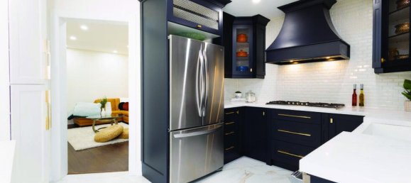 6 bedrooms House in Mississauga, Canada No. 109 10