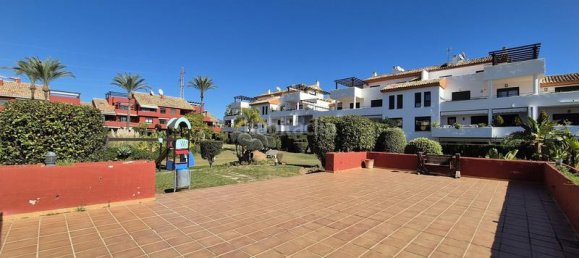 2 Schlafzimmer Wohnung in Estepona, Spain, Nr. 33961 8