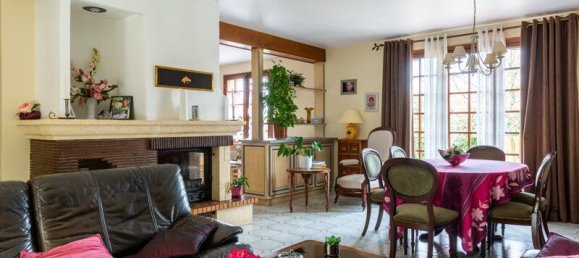 4 bedrooms House in Saint-Yrieix-la-Perche, France No. 307344 5