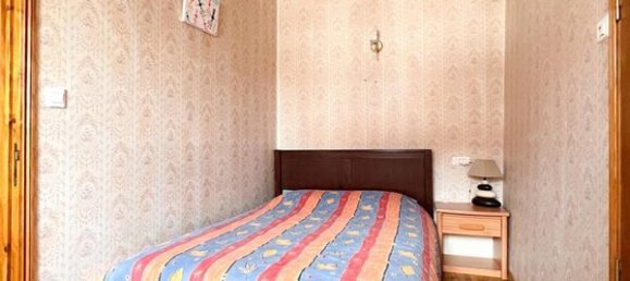 3 bedrooms House in Abbeville, France No. 241415 8