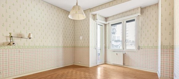 4 rooms Apartment in Rome, Italy No. 36335 7