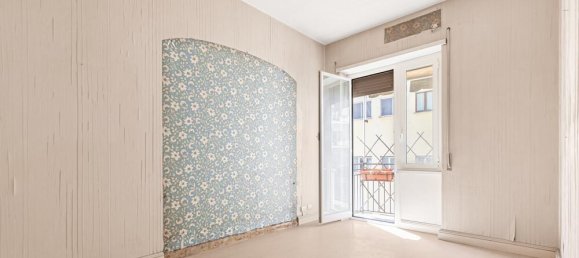 4 rooms Apartment in Rome, Italy No. 36335 9