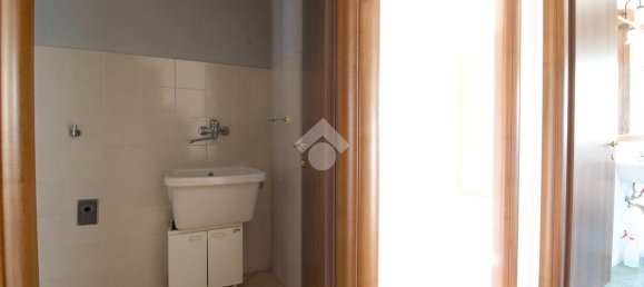 3 rooms Apartment in Reggio Emilia, Italy No. 5619 30