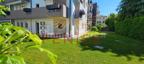 2 bedrooms Apartment in Montebelluna, Italy No. 326517 3