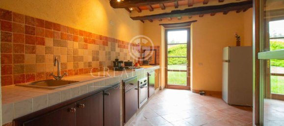 4 bedrooms House in Cortona, Italy No. 115801 17