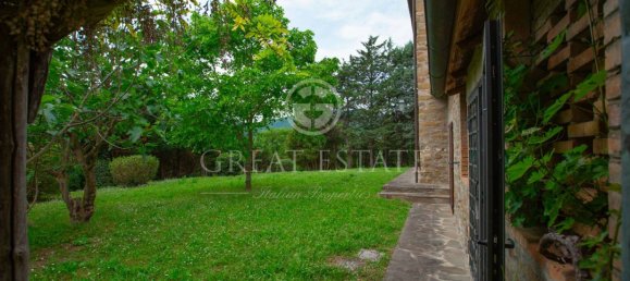 4 bedrooms House in Cortona, Italy No. 115801 11