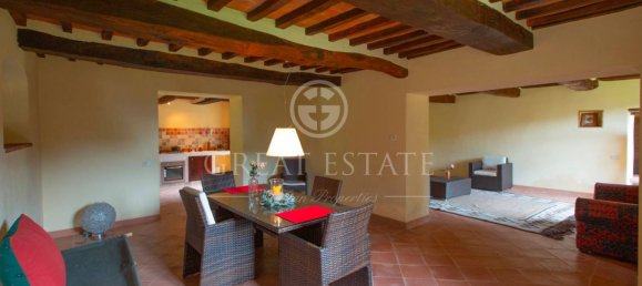 4 bedrooms House in Cortona, Italy No. 115801 15