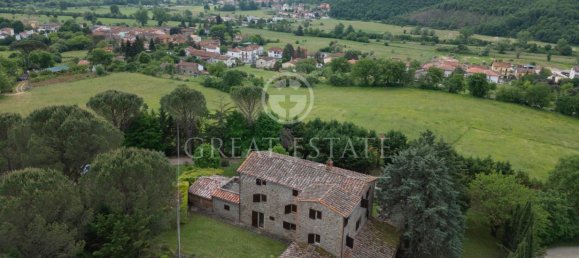 4 bedrooms House in Cortona, Italy No. 115801 4