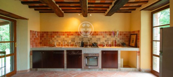 4 bedrooms House in Cortona, Italy No. 115801 16