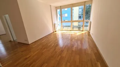 3غرفة شقة في Favoriten, Austria رقم 135677