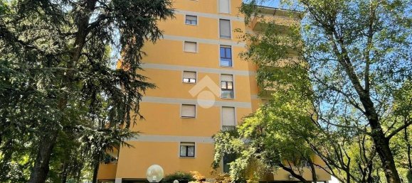 2 bedrooms Apartment in Monza, Italy No. 270934 3
