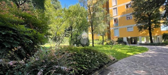 2 bedrooms Apartment in Monza, Italy No. 270934 8