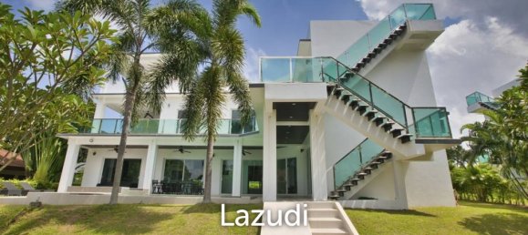 5 bedrooms Cafe / restaurant in Pattaya, Thailand No. 15992 3