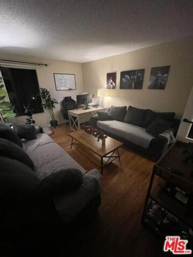 3 bedrooms House in Van Nuys, USA No. 438209