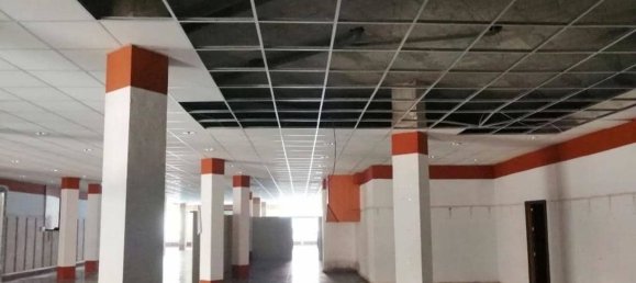 653m² Commercial property in Gandia, Spain No. 168052 6