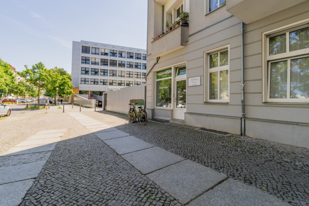 Propiedad comercial de 3 habitaciónes en Charlottenburg, Germany No. 22968