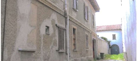 2-Zimmer Wohnung in Busto Arsizio, Italy, Nr. 185557 5