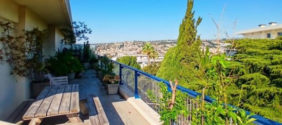 2 bedrooms Penthouse in Nice, France No. 311643 6
