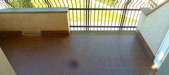 Apartamento de 4 divisões em Cuneo, Italy N.º 232129 34