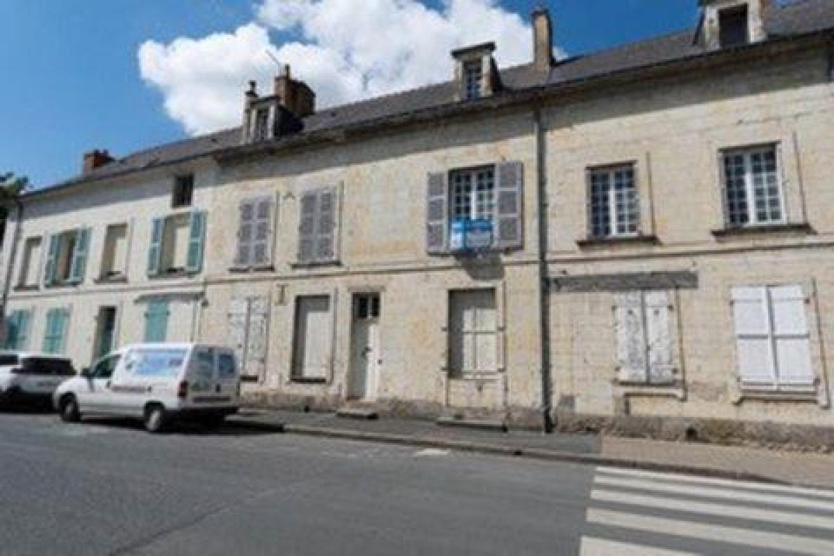 5 bedrooms House in Bauge-en-Anjou, France No. 10765