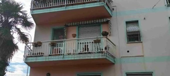 Квартира с 3 комнатами в Меда, Италия № 8552 3