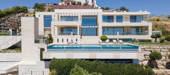 Villa T5 em Malaga, Spain N.º 144151 3