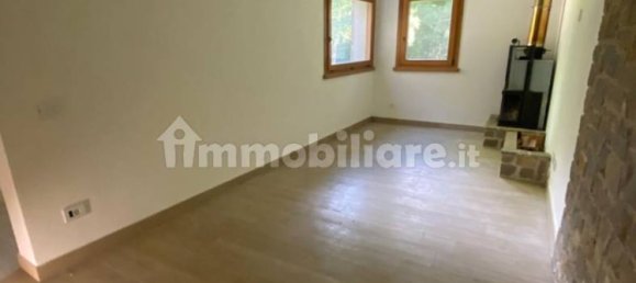 Apartamento T2 em Villa Minozzo, Italy N.º 380495 6