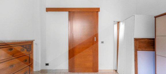 3-Zimmer Wohnung in Milan, Italy, Nr. 241870 13