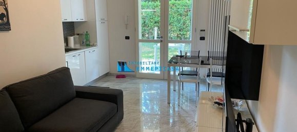 8 rooms Villa in Montignoso, Italy No. 48020 9