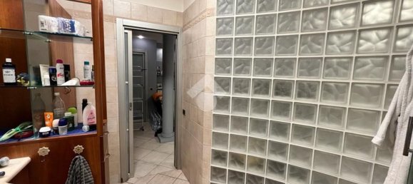 3غرفة شقة في Genoa, Italy رقم 183059 10