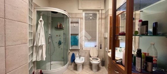 3غرفة شقة في Genoa, Italy رقم 183059 9