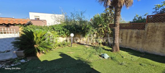 3 bedrooms Villa in Piombino, Italy No. 354580 9