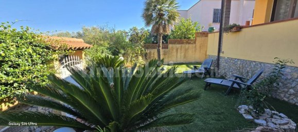 3 bedrooms Villa in Piombino, Italy No. 354580 4