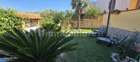 3 bedrooms Villa in Piombino, Italy No. 354580 2