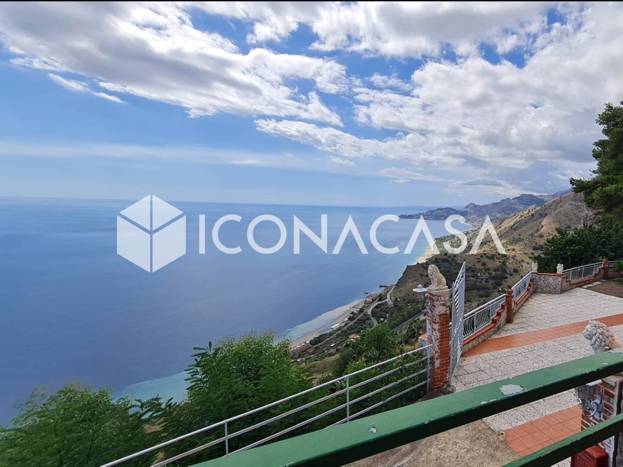 Studio in Forza d'Agrò, Italy No. 27025