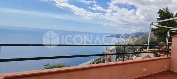 Studio in Forza d'Agrò, Italy No. 27025 4