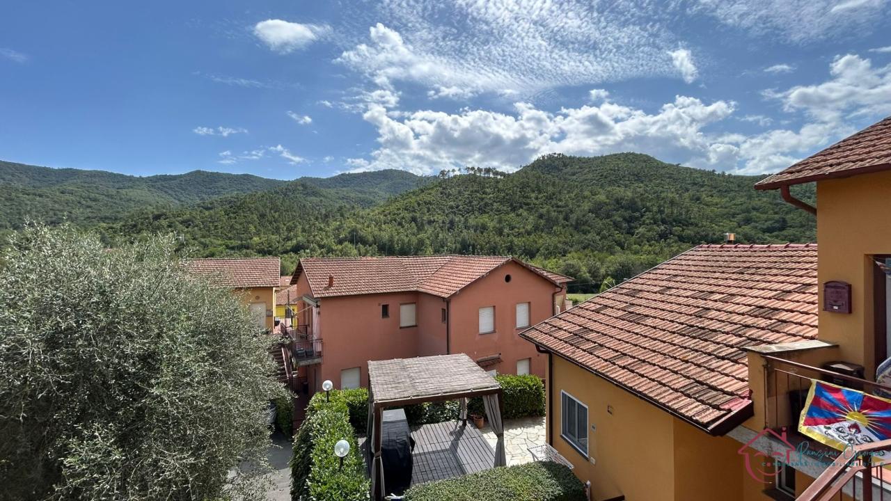 Estudio en Garlenda, Italy No. 107972