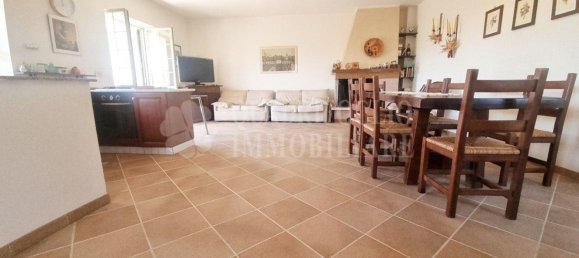 6 bedrooms Villa in Aprilia, Italy No. 318146 2