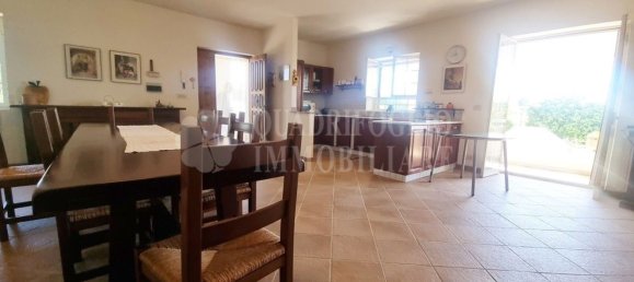 6 bedrooms Villa in Aprilia, Italy No. 318146 10