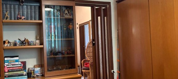 3-salle Appartement à Giussano, Italy No. 334578 28