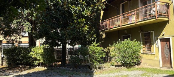 3-salle Appartement à Giussano, Italy No. 334578 3