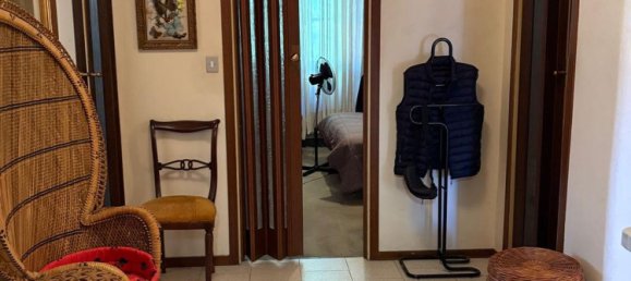 3-salle Appartement à Giussano, Italy No. 334578 24