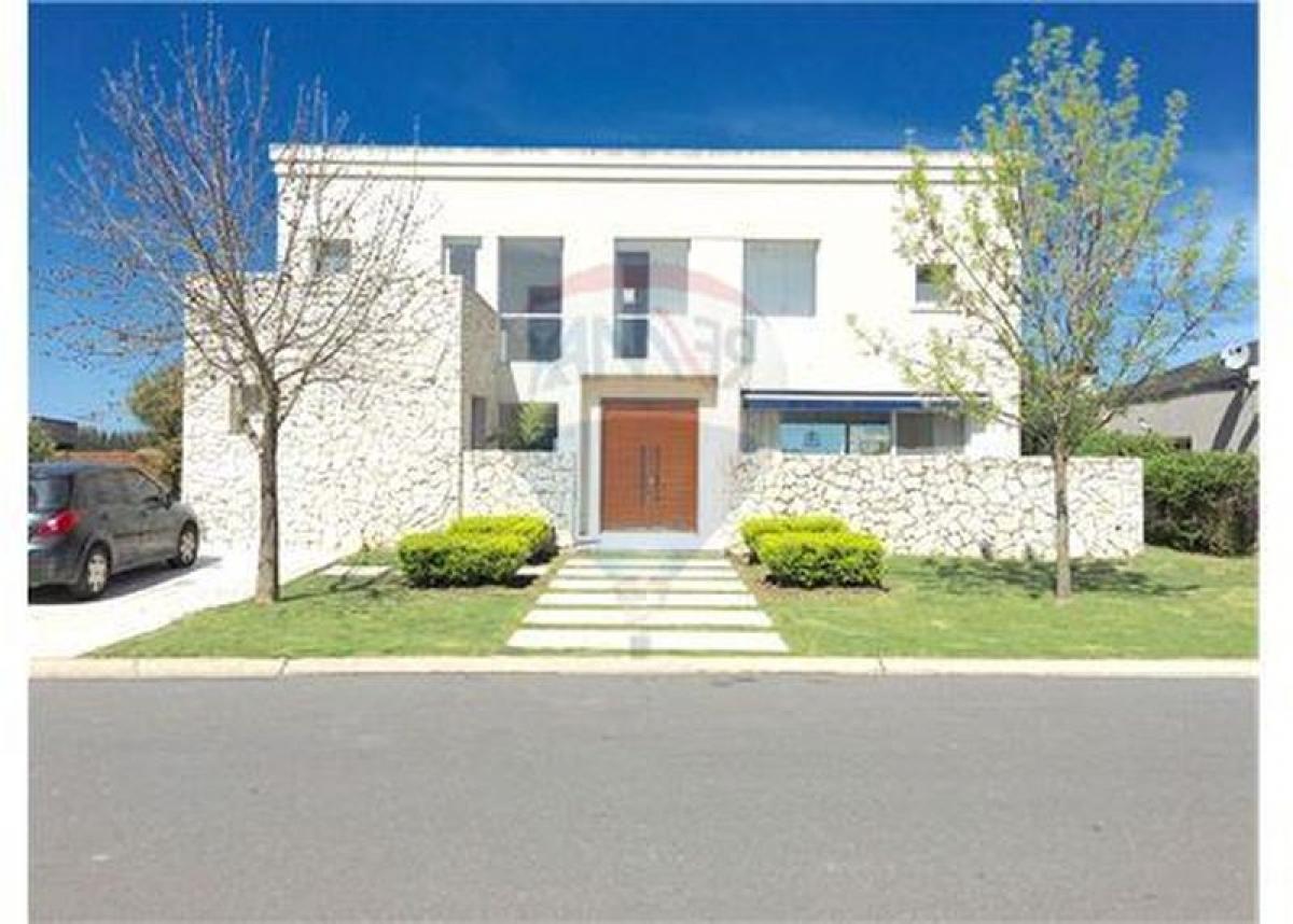 4 bedrooms House in Tigre, Argentina No. 4763