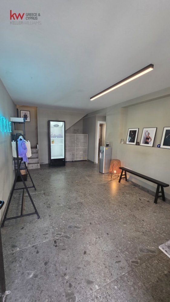 201 m² tienda en venta en Nicosia, Cyprus № 176127